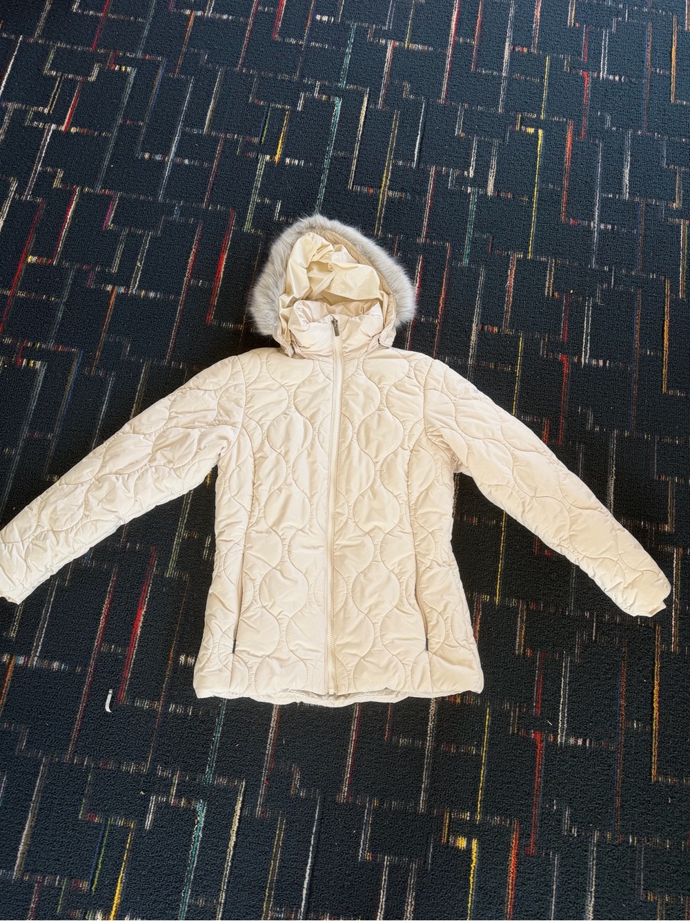 Quilted Hooded Puffer Jacket - Cream
